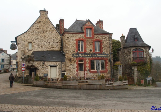 11/03 - Bretagne - Rochefort en Terre (56)